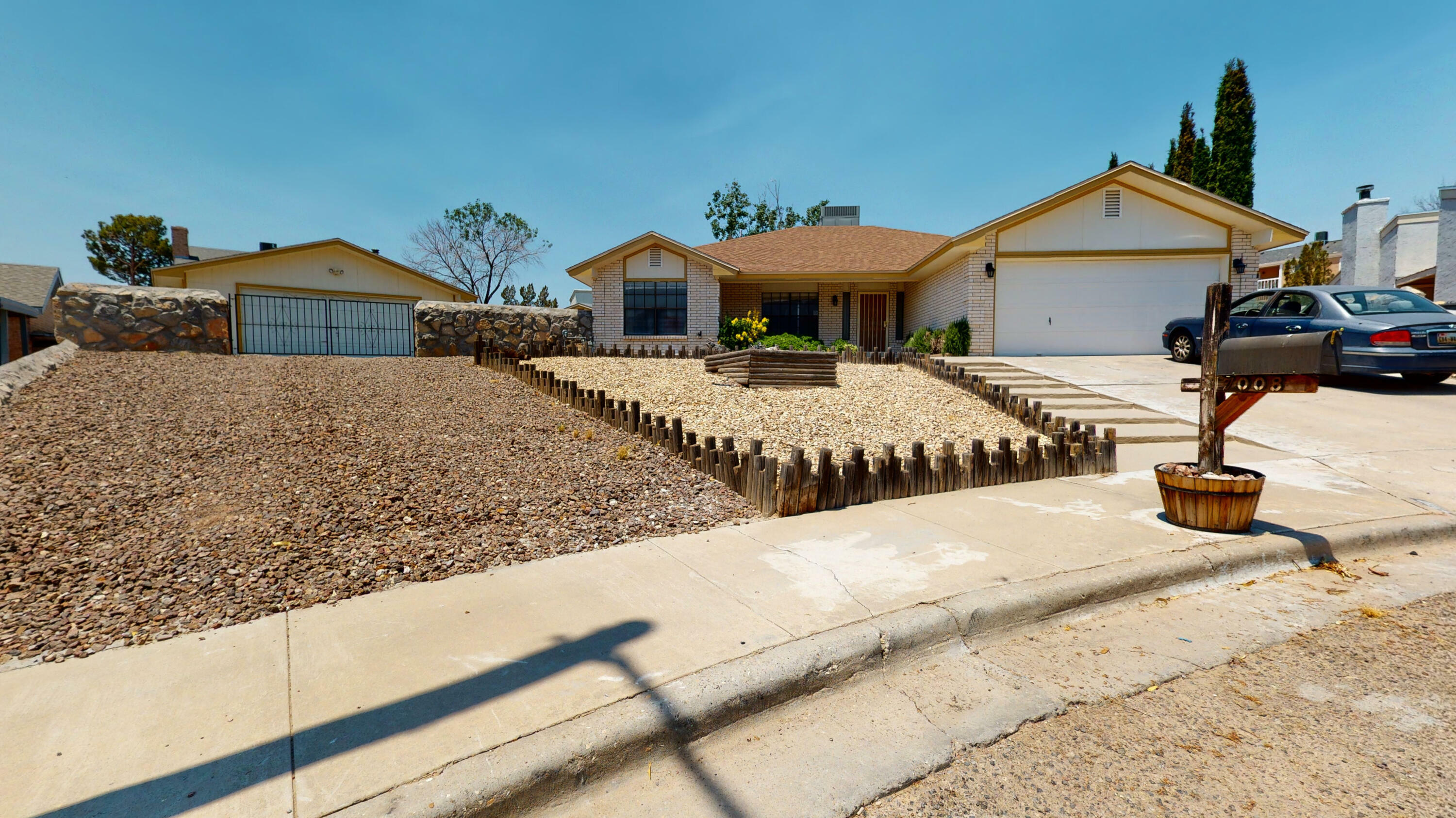 Property Photo:  7008 Alamosa Way  TX 79912 