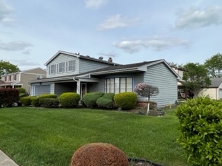 Property Photo: 809 Orleans Place IL 60559