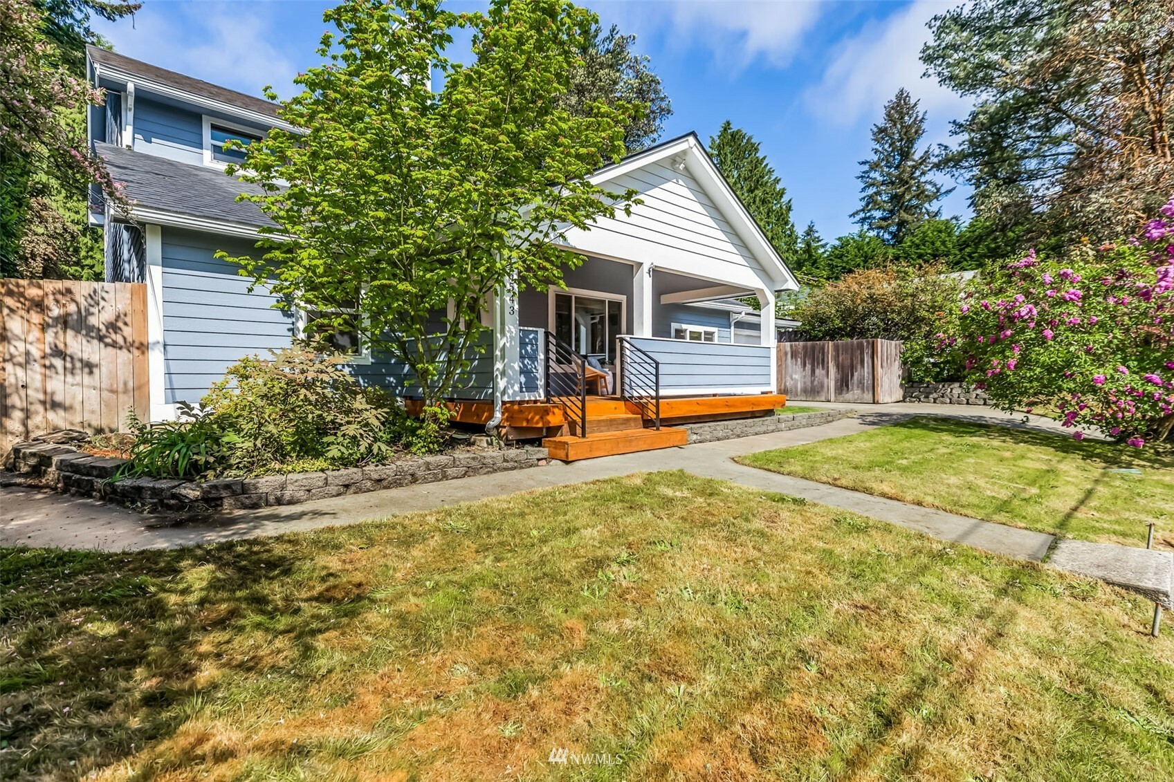 Property Photo:  16543 23rd Avenue NE  WA 98155 