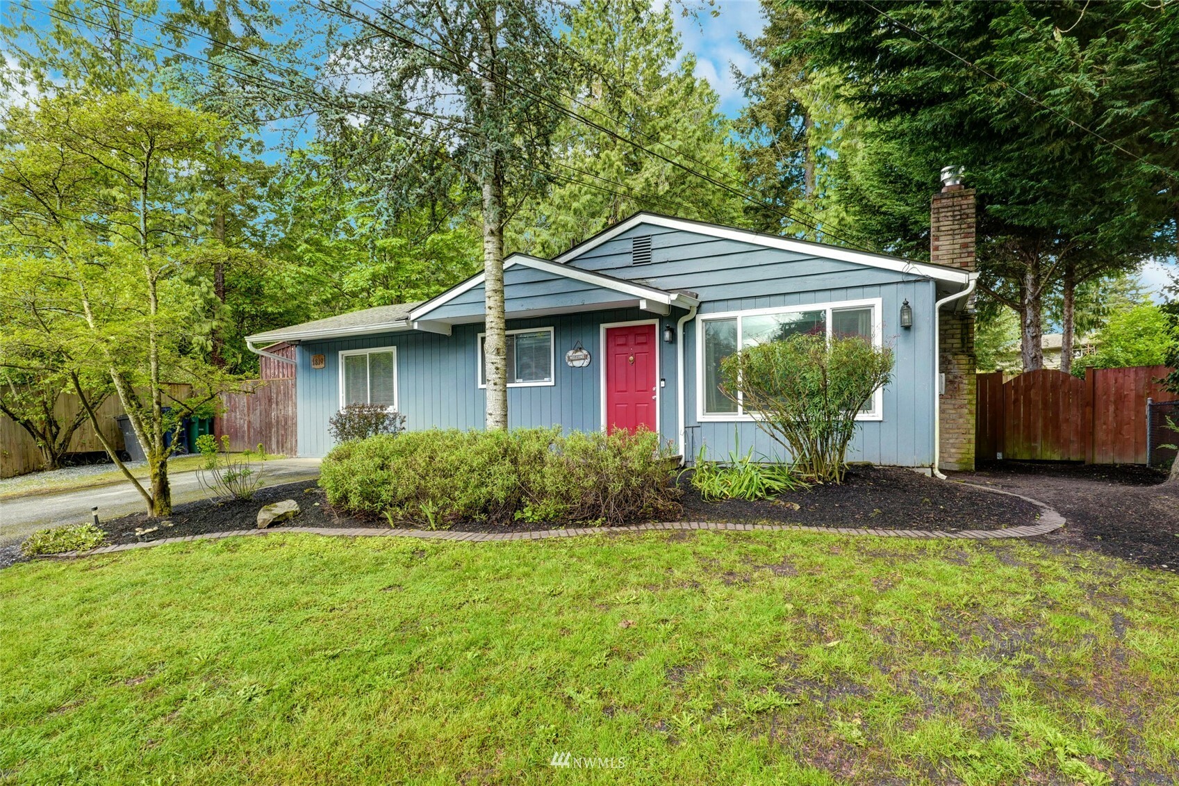 1819 207th Place SW  Lynnwood WA 98036 photo