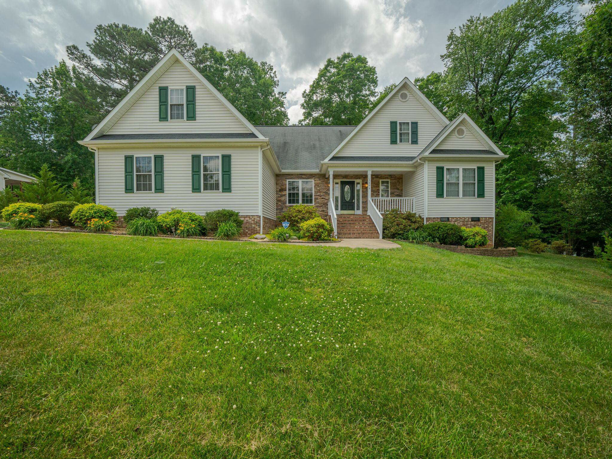 Property Photo:  3698 Summer Springs Drive  NC 27525 