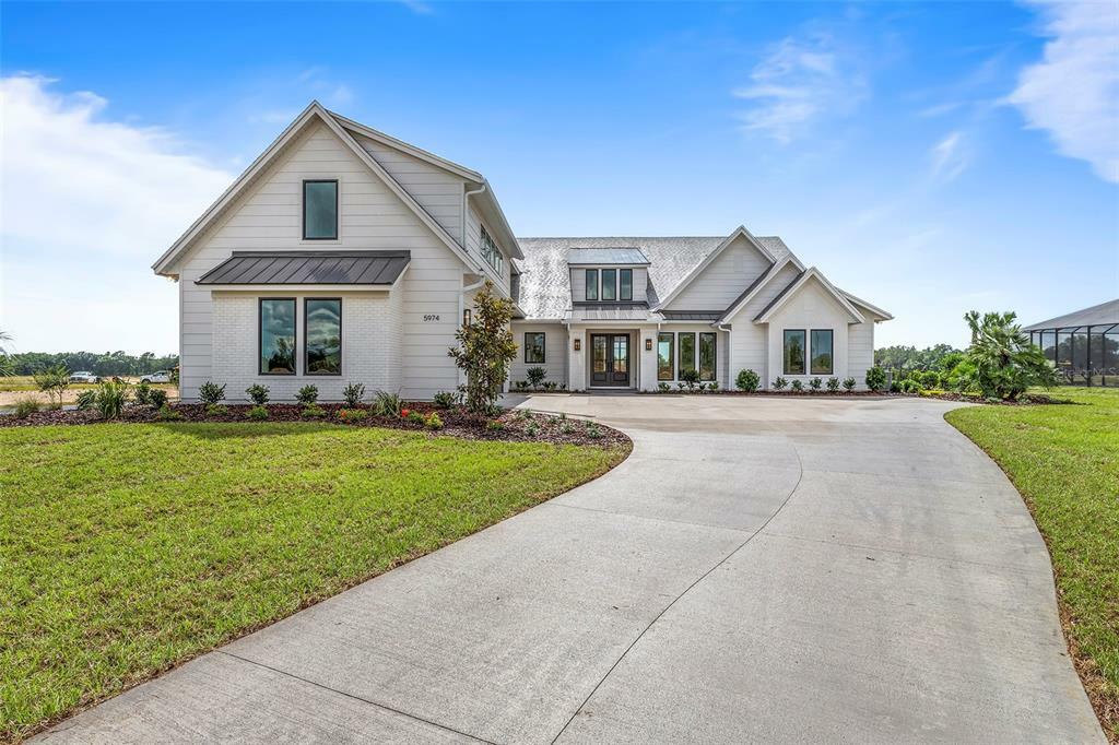 Property Photo: 5974 SW 124th Way FL 32618