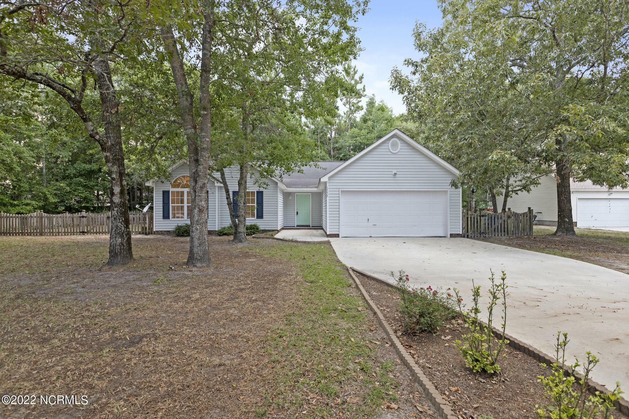 Property Photo:  1752 Chadwick Shores Drive  NC 28460 