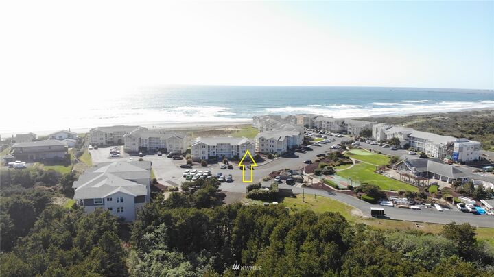 Property Photo:  1600 Ocean Avenue 334  WA 98595 