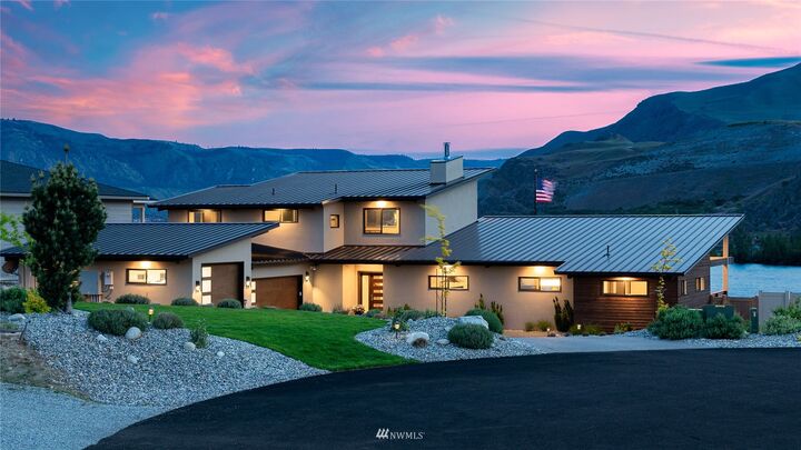 2 N Shore Drive  Orondo WA 98843 photo