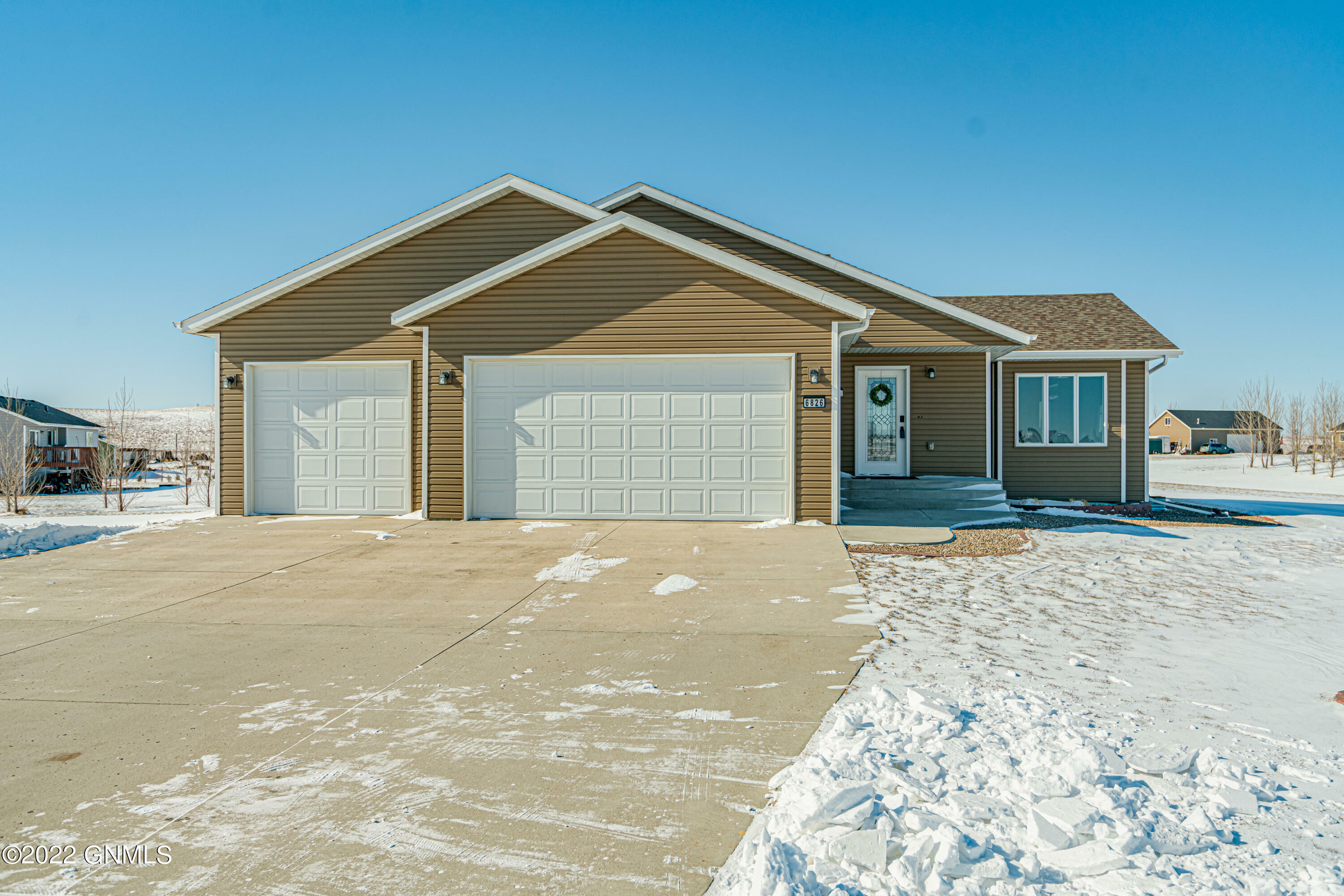 Property Photo:  6826 Copper Ridge Lane  ND 58504 