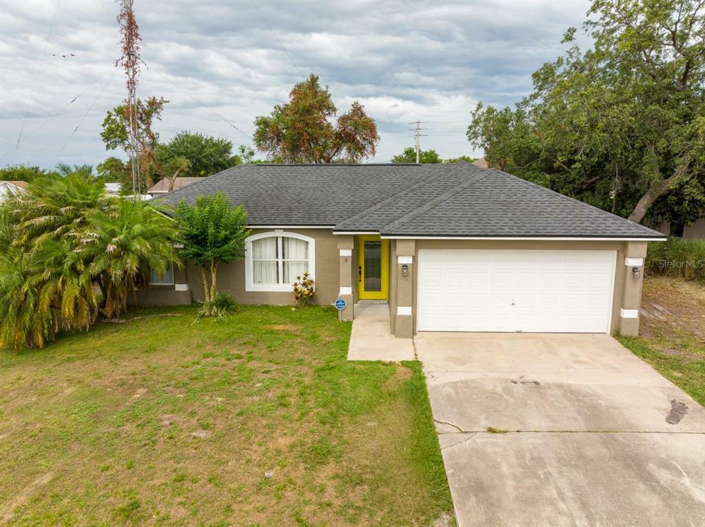 Property Photo:  1930 Alster Lane  FL 32738 