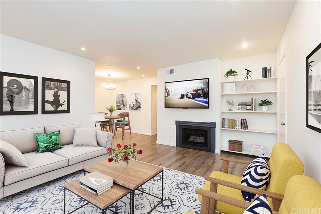 Property Photo: 5706 Fair Avenue 114 CA 91601