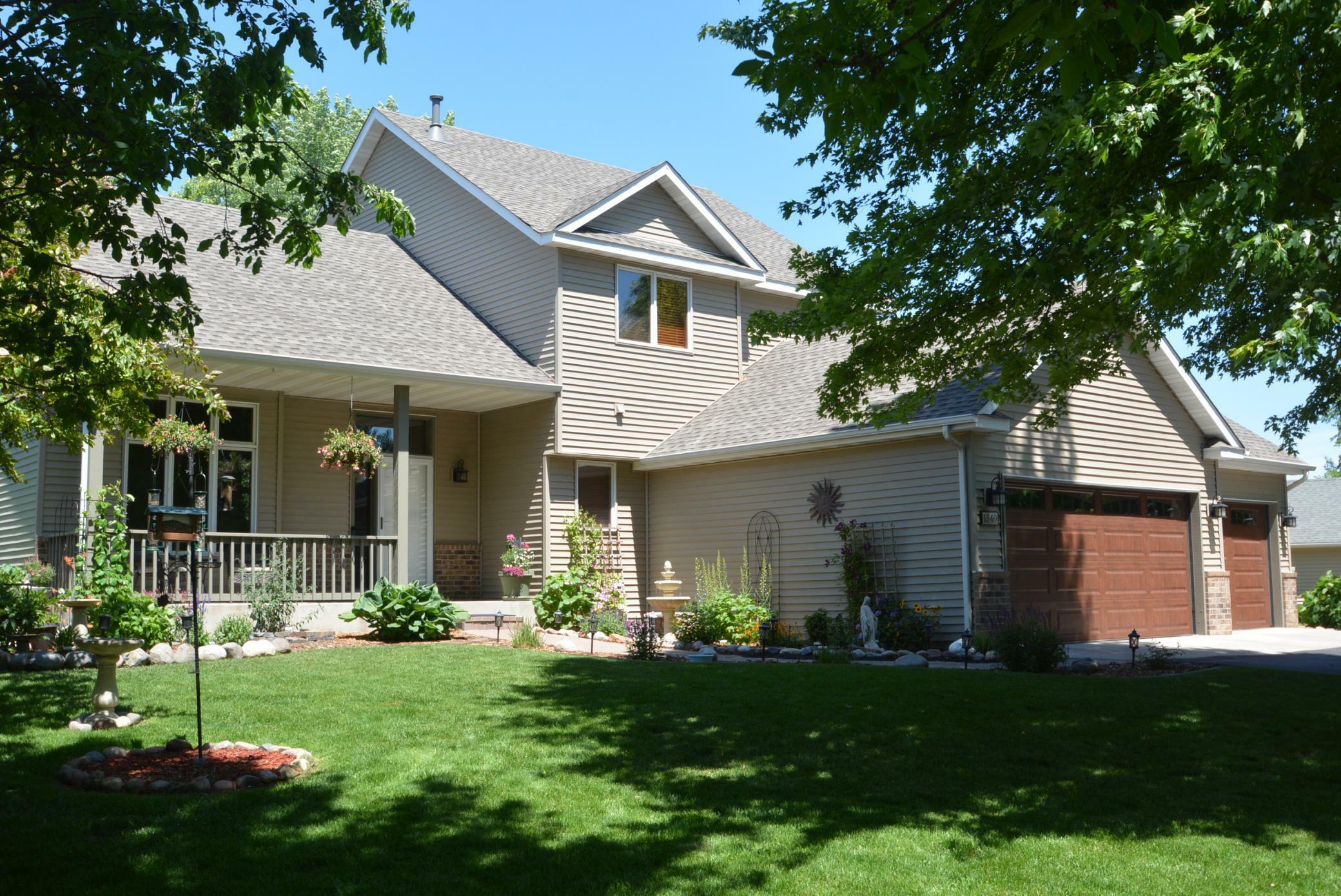 Property Photo: 1340 Narcissus Curve MN 55386