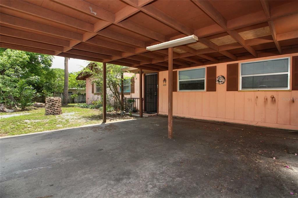 Property Photo:  1853 N Powers Drive  FL 32818 