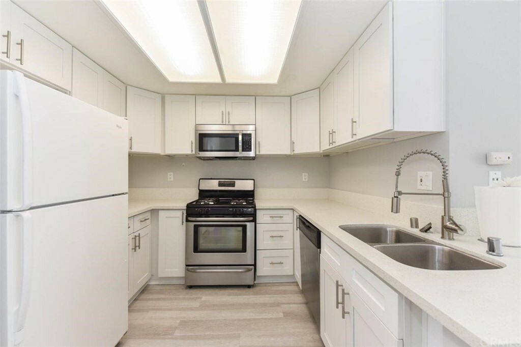 Property Photo: 26825 Park Terrace Lane 127 CA 92692