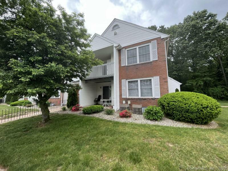 Property Photo:  8 Concorde Way B5  CT 06096 