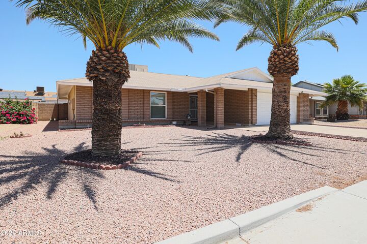 Property Photo: 10326 W Harmont Drive AZ 85345