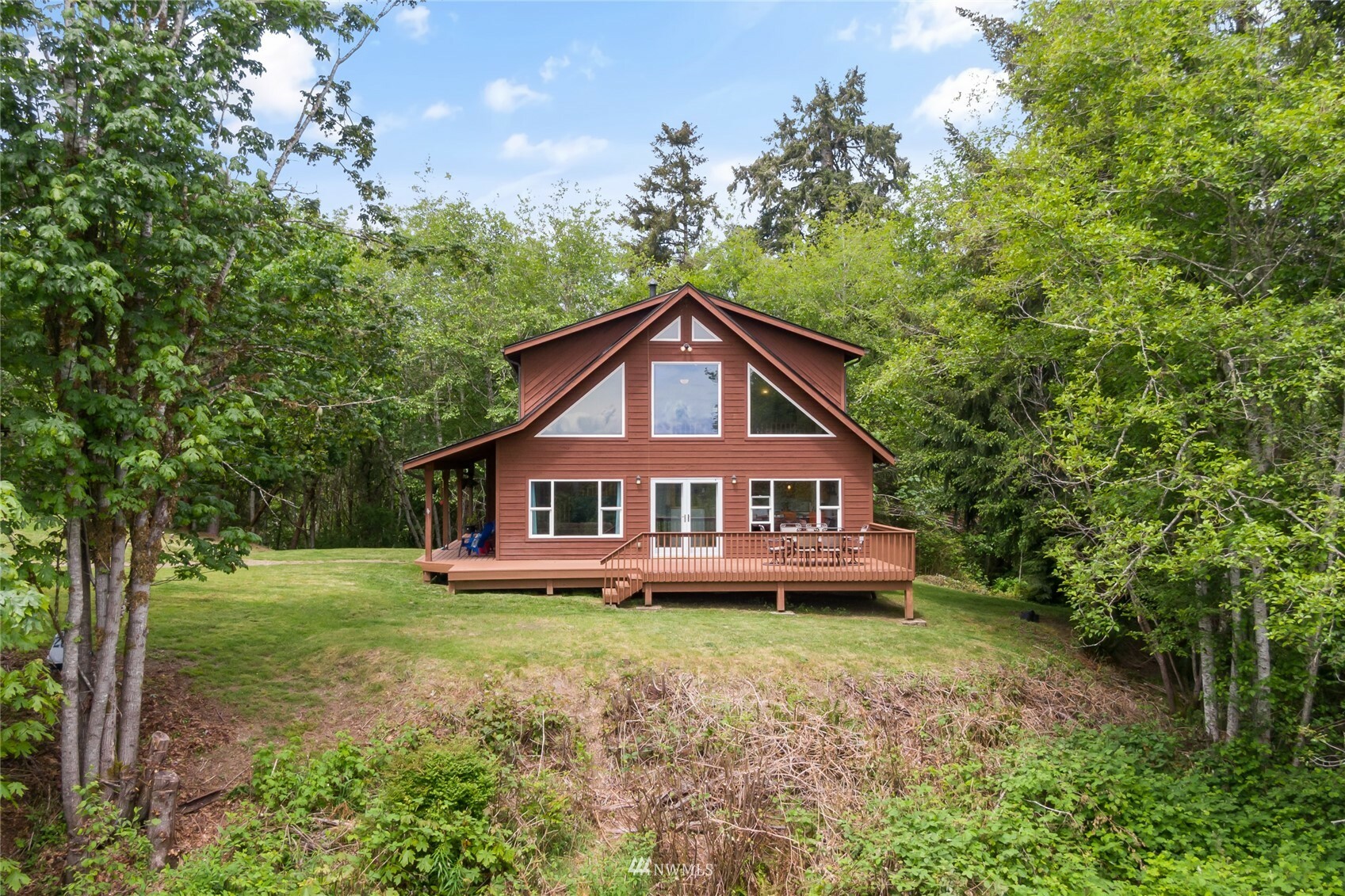 Property Photo:  700 E Sherwood Road  WA 98524 