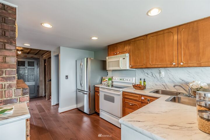 Property Photo:  7003 S Langston Road  WA 98178 