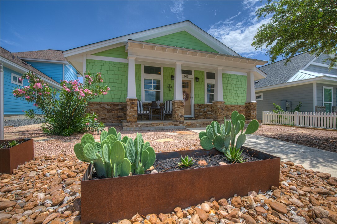Property Photo: 1346 Hanz Drive TX 78130