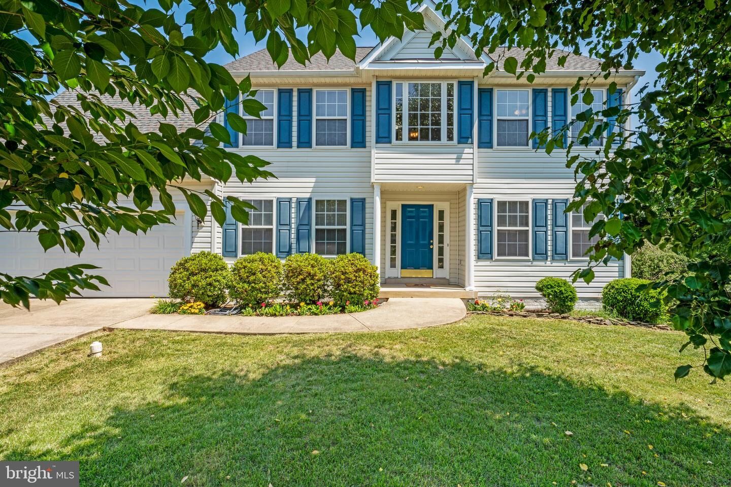 Property Photo: 11 Knollside Court VA 22554