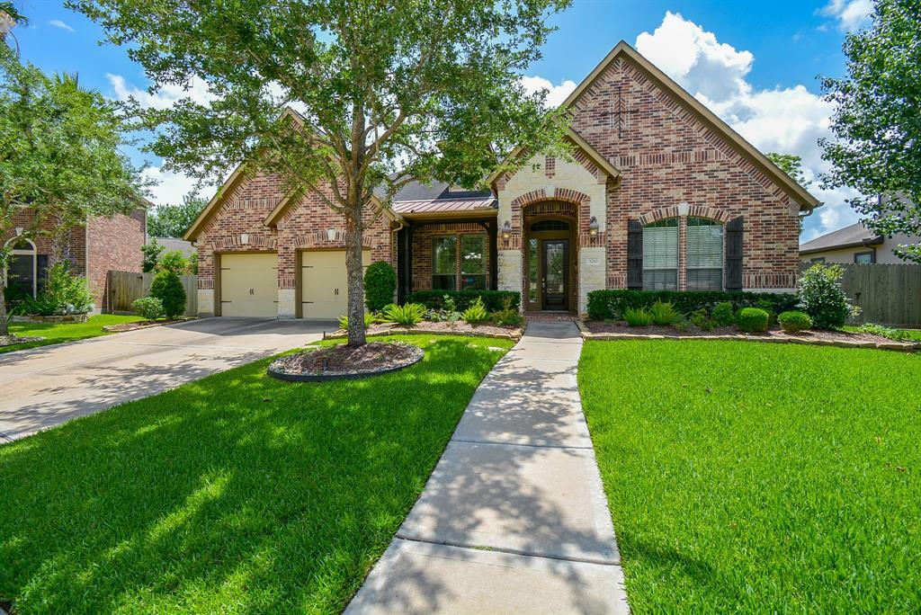Property Photo: 3210 Beacon Heights TX 77459