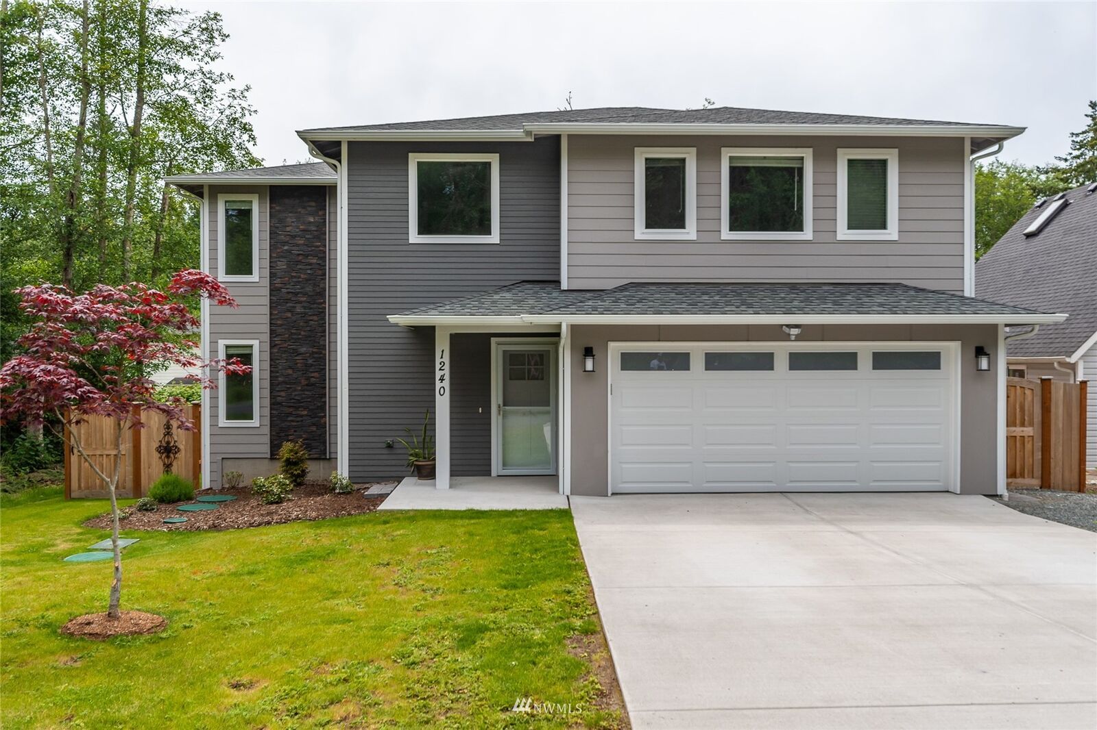 Property Photo:  1240 Dewey Drive  WA 98239 