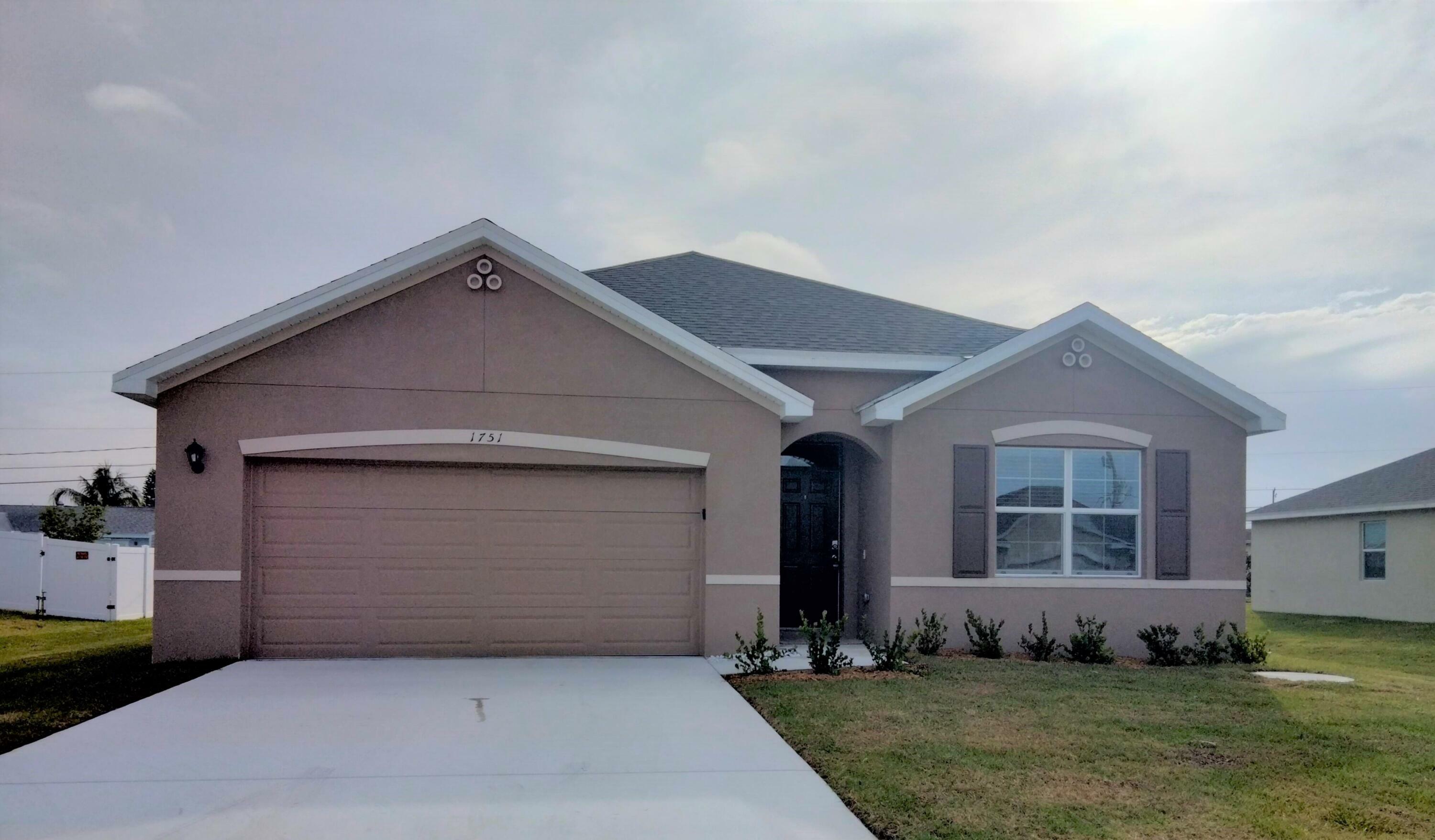 Property Photo:  1751 SW Gloria Lane  FL 34983 