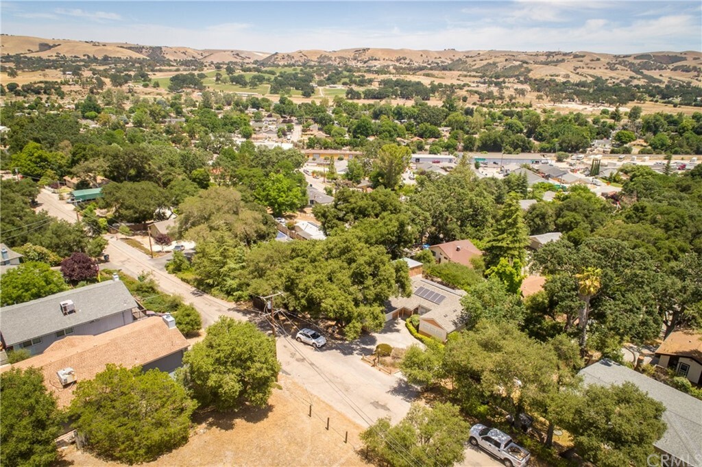 Property Photo: 4655 Viscano Avenue CA 93422