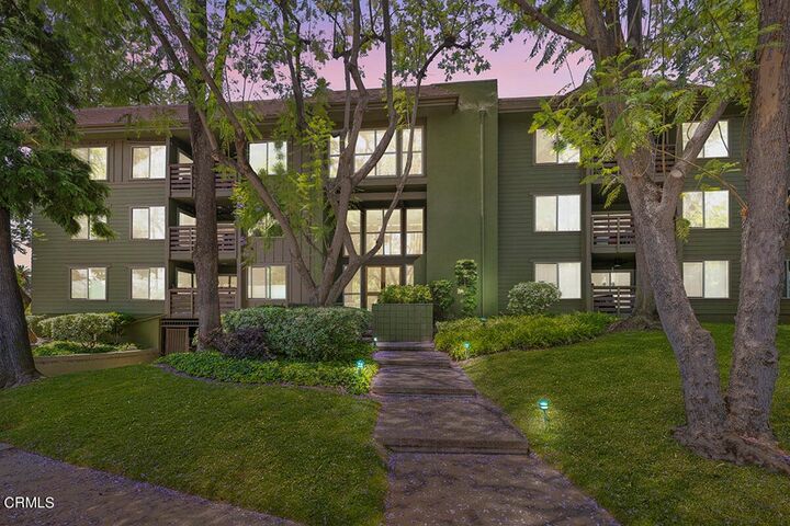 Property Photo:  1720 Mission Street 13  CA 91030 