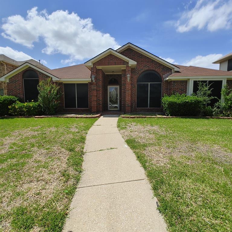 Property Photo:  1611 Brenwood Drive  TX 75181 