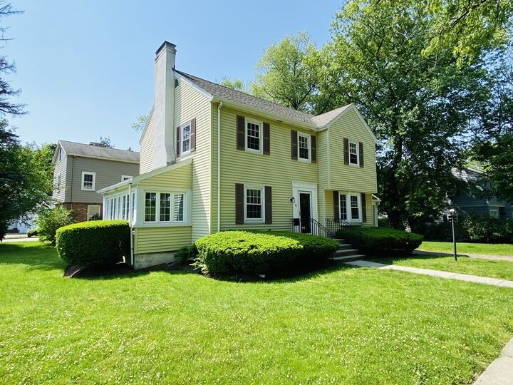 Property Photo:  4 Hoitt Road  MA 02478 