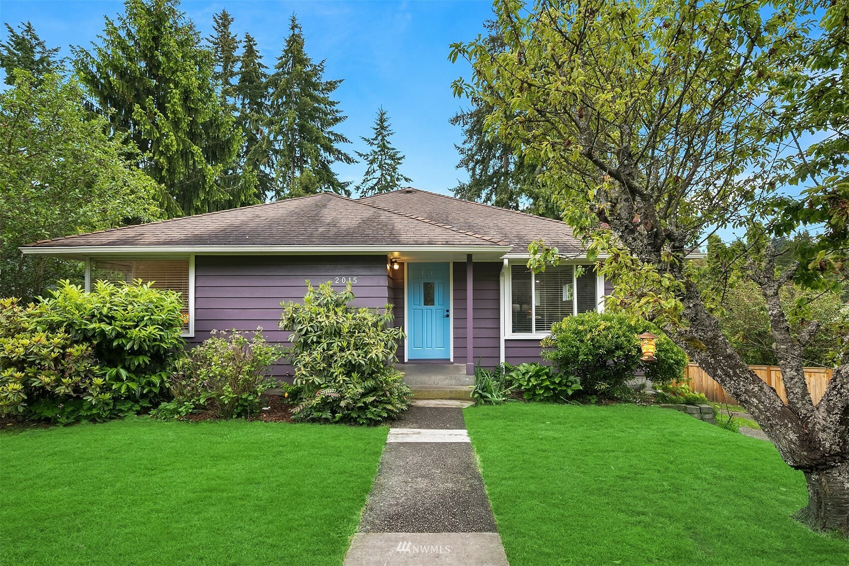 Property Photo:  2015 NE 103rd Street  WA 98125 