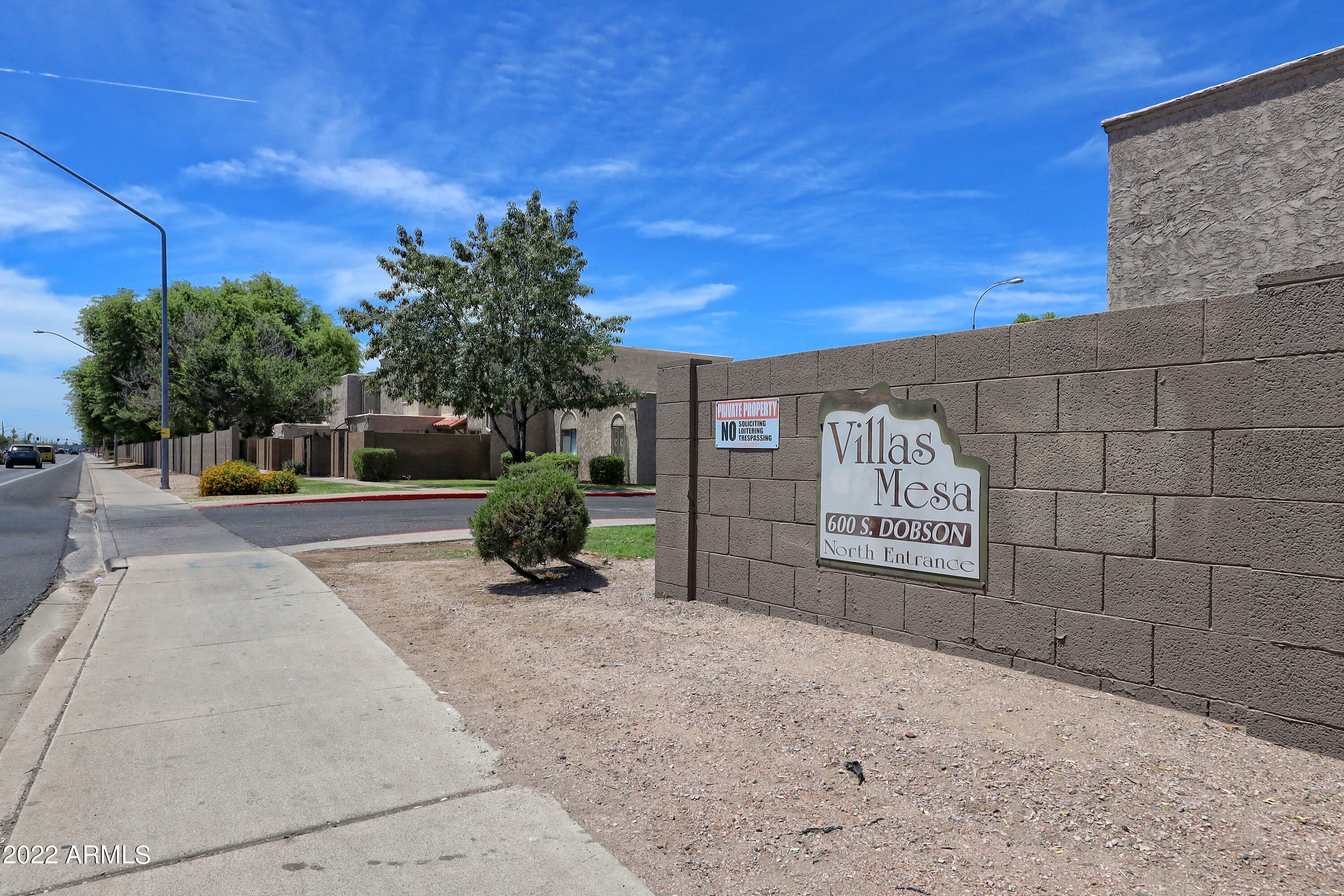 Property Photo:  600 S Dobson Road  AZ 85202 