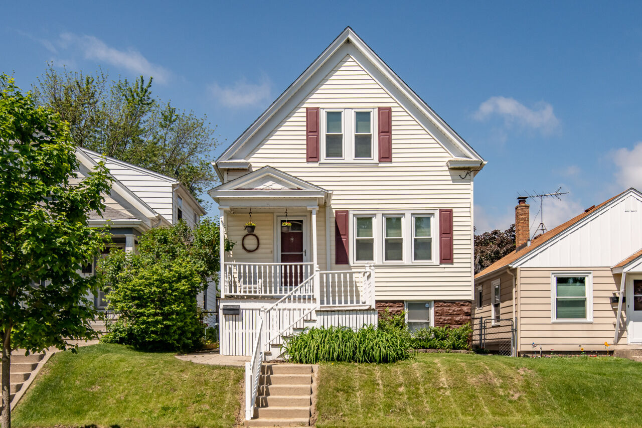 Property Photo: 3241 S 14th St WI 53215