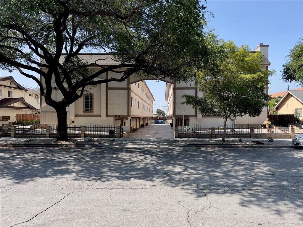 Property Photo:  1716 Pepper Street G  CA 91801 