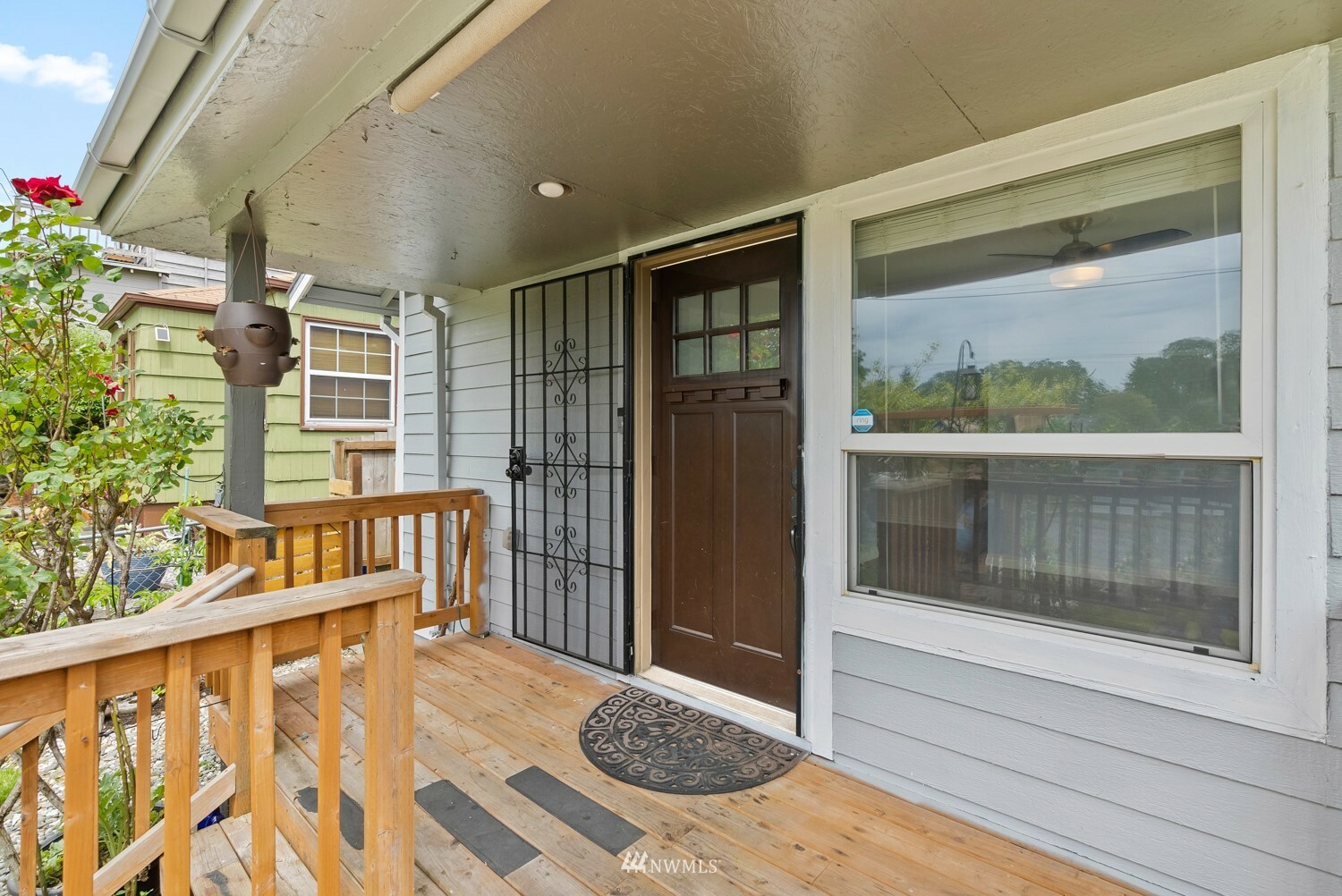 Property Photo:  5633 S Oakes Street  WA 98409 