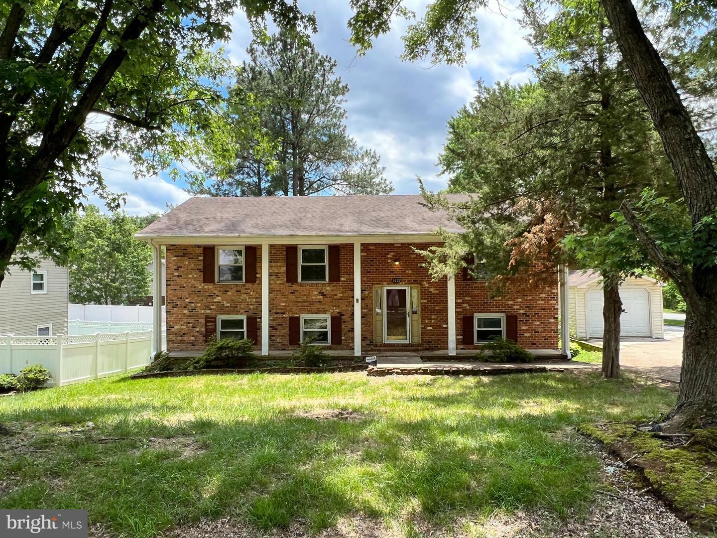 Property Photo: 5822 McKinley Drive VA 22407