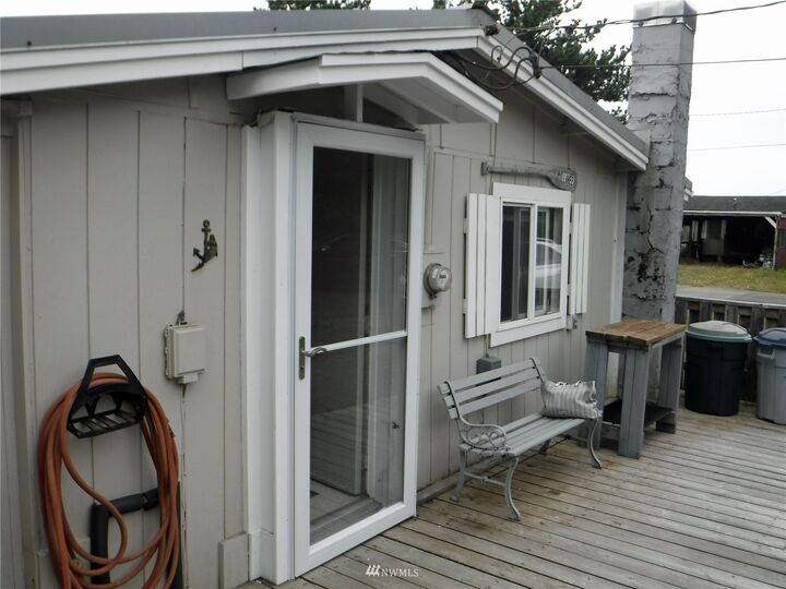 Property Photo:  72 Chickamin Avenue  WA 98550 