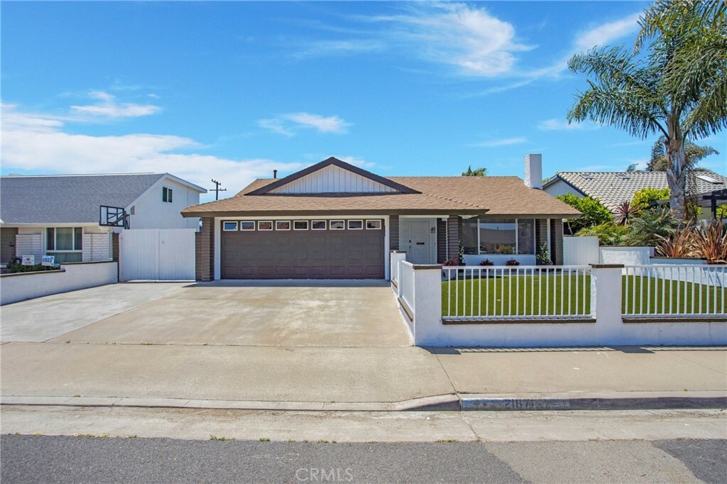 Property Photo:  21671 Hilaria Circle  CA 92646 