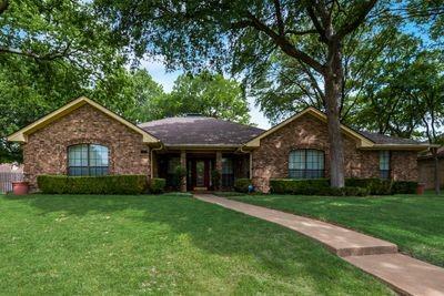1627 Green Tree Lane  Duncanville TX 75137 photo