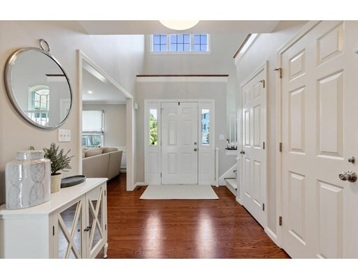 Property Photo:  29 Fairway Dr  MA 01801 