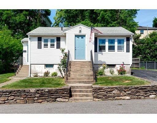 Property Photo:  88 Pilgrim Ave  MA 01604 