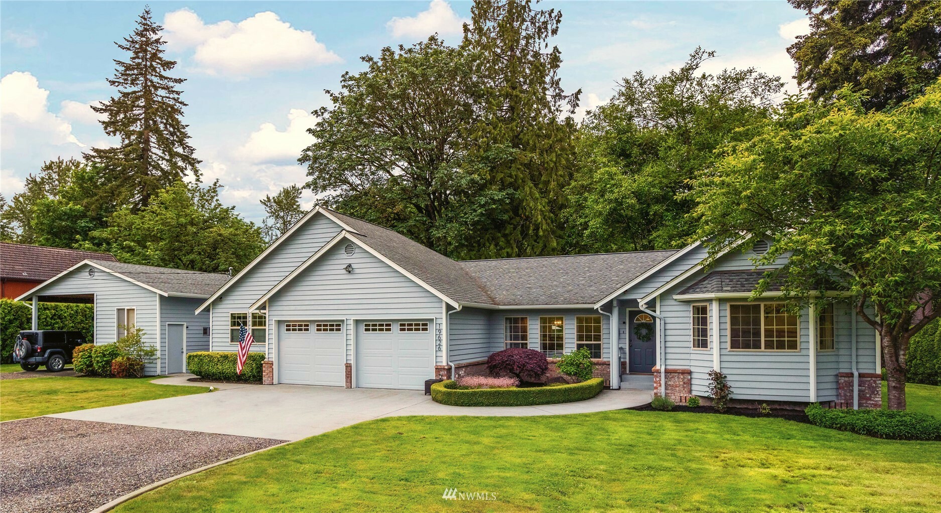 Property Photo:  19626 Welch Road  WA 98296 