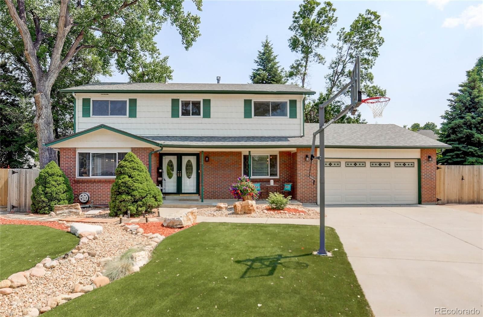 Property Photo: 6834 Queen Street CO 80004