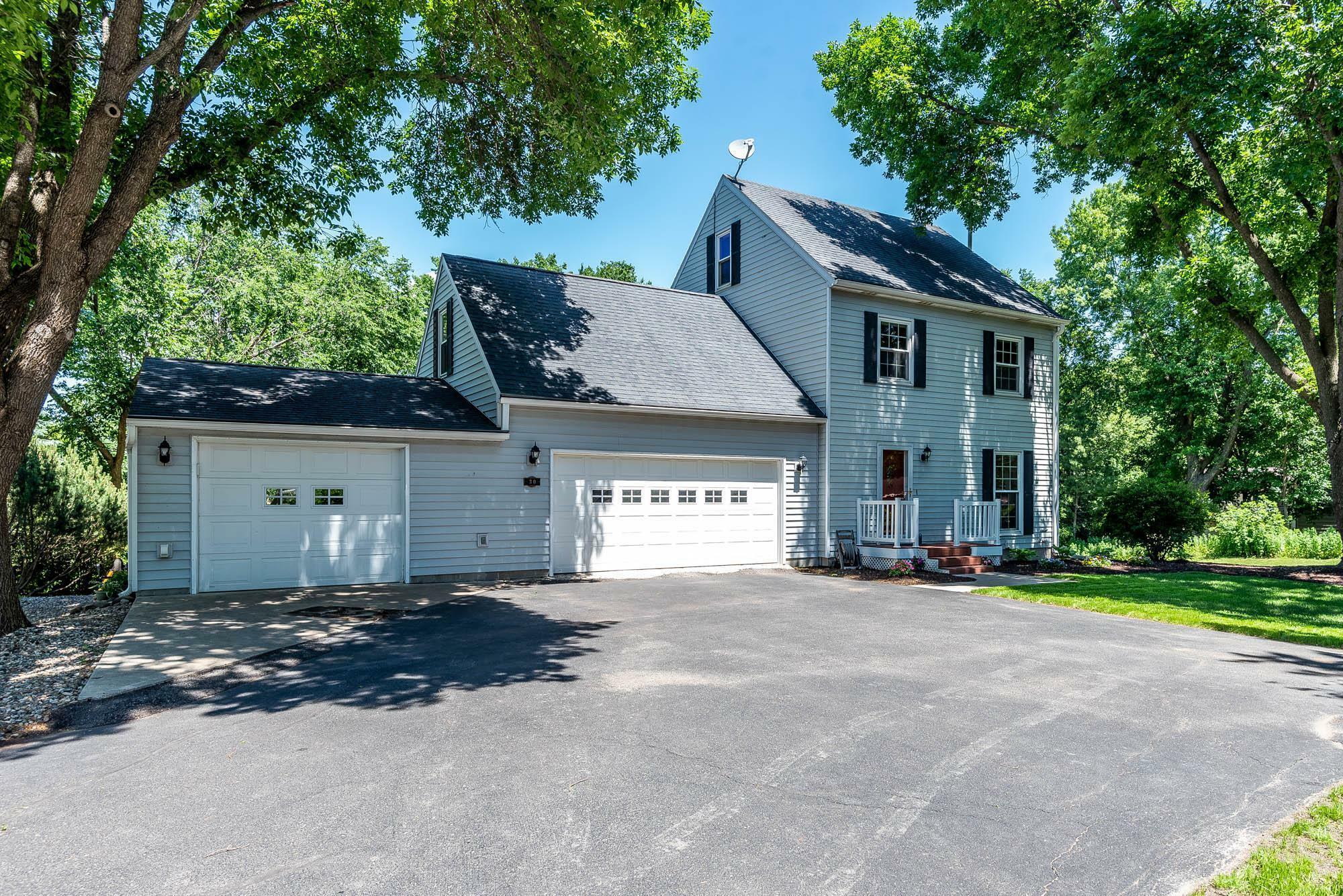 Property Photo: 30 Caroletta Court MN 56001