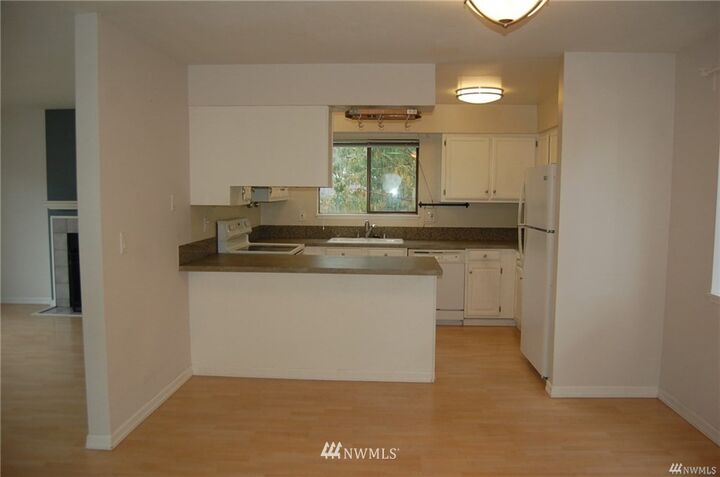 Property Photo: 555 Prospect Street 5 WA 98109