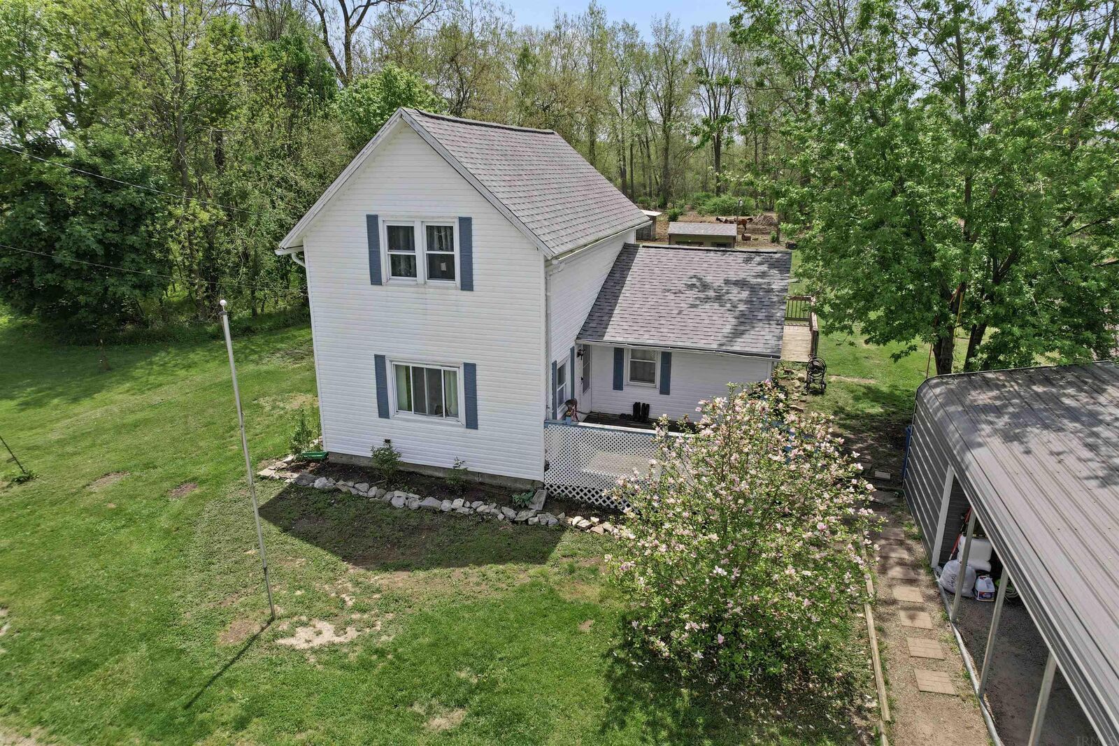 Property Photo: 2474 E Water IN 46777