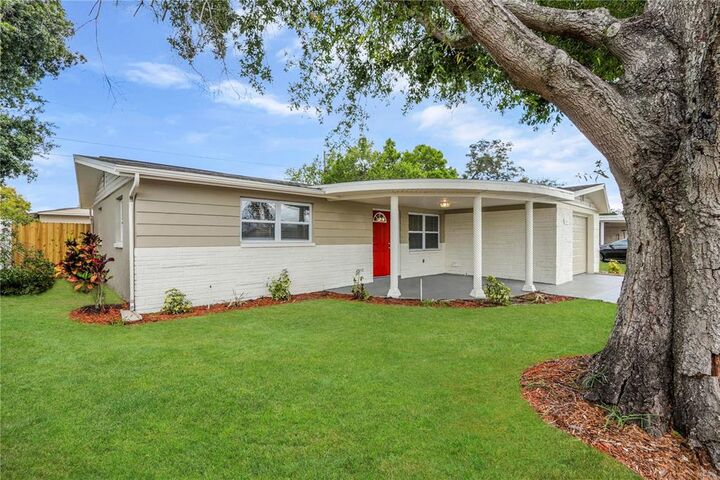 Property Photo:  5131 Janice Lane  FL 34690 