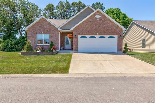 200 Walnut Ridge Dr  Farmington MO 63640 photo