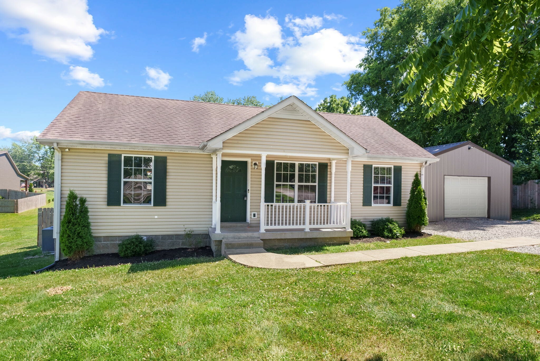 Property Photo: 2177 Justice St TN 37073