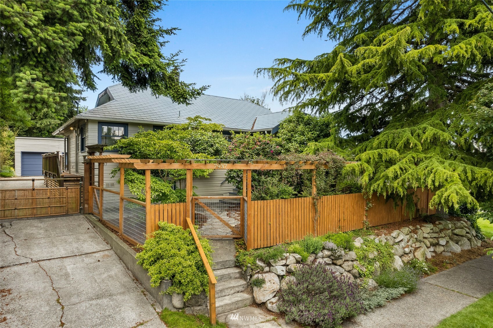 Property Photo: 7937 9th Avenue SW WA 98106
