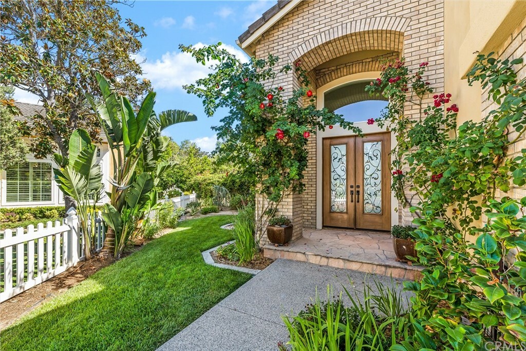 Property Photo:  5 Mountain Gate  CA 92679 