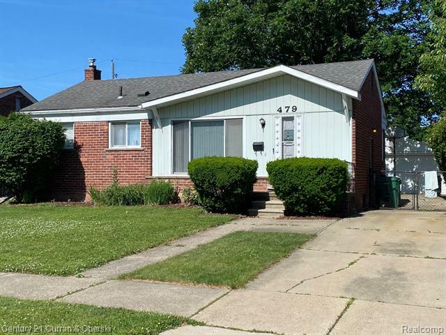 Property Photo:  479 Helen Street  MI 48135 